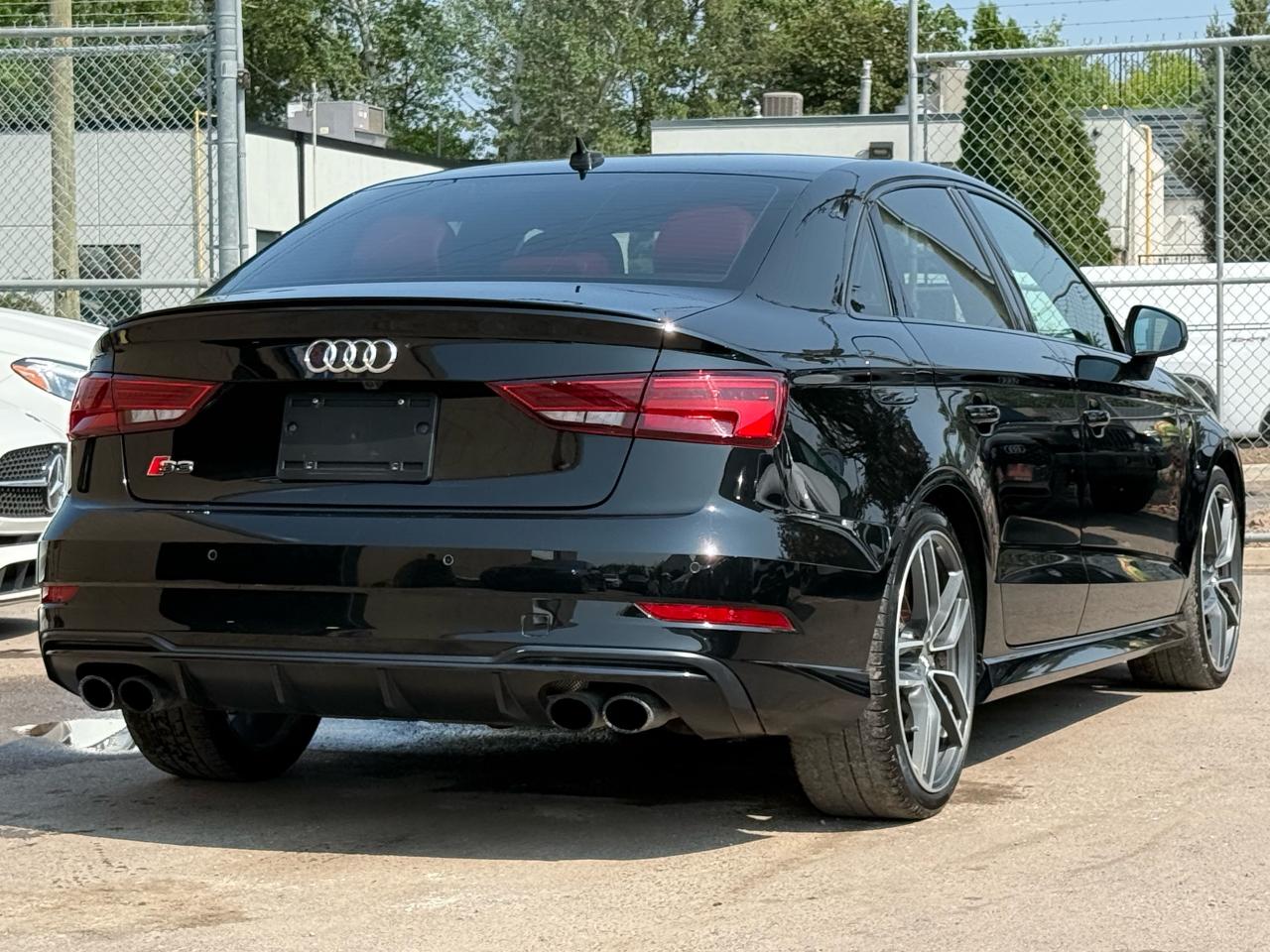 2017 Audi S3 2.0T Technik REDSEATS|NAVI|BACKUP|SUNROOF - Photo #3