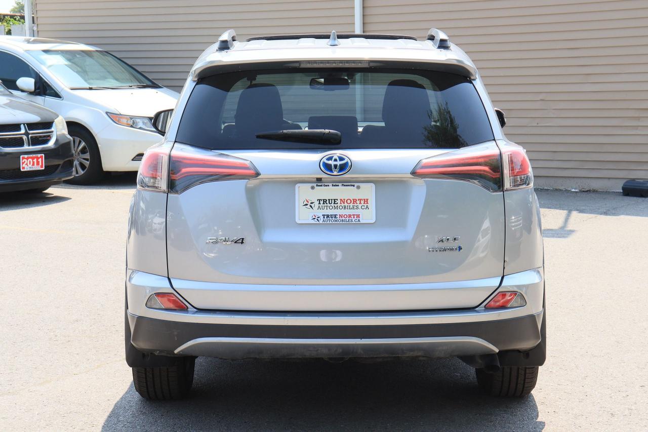 2017 Toyota RAV4 Hybrid | XLE | AWD | Sunroof | Cam | BSM | Tinted Photo46