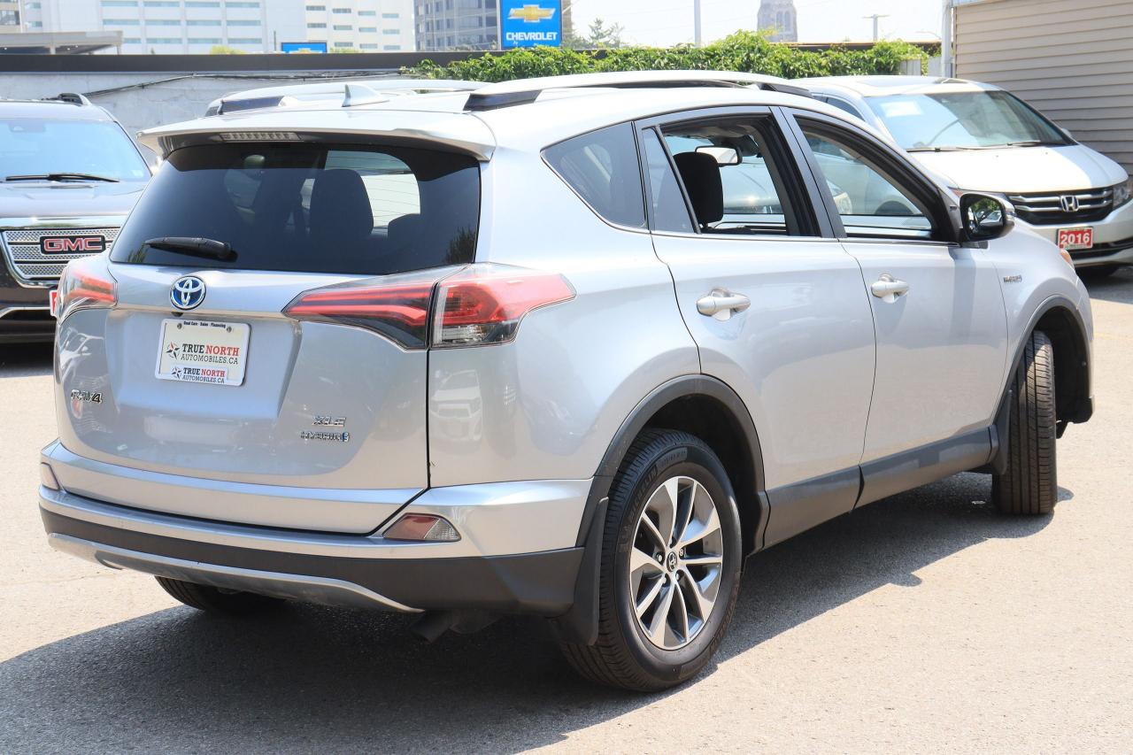 2017 Toyota RAV4 Hybrid | XLE | AWD | Sunroof | Cam | BSM | Tinted Photo9