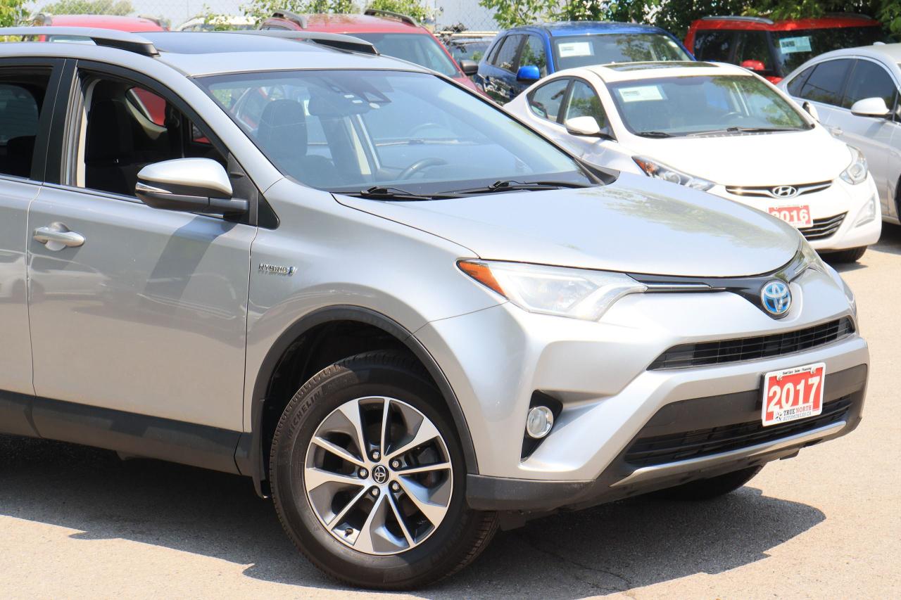 2017 Toyota RAV4 Hybrid | XLE | AWD | Sunroof | Cam | BSM | Tinted Photo11