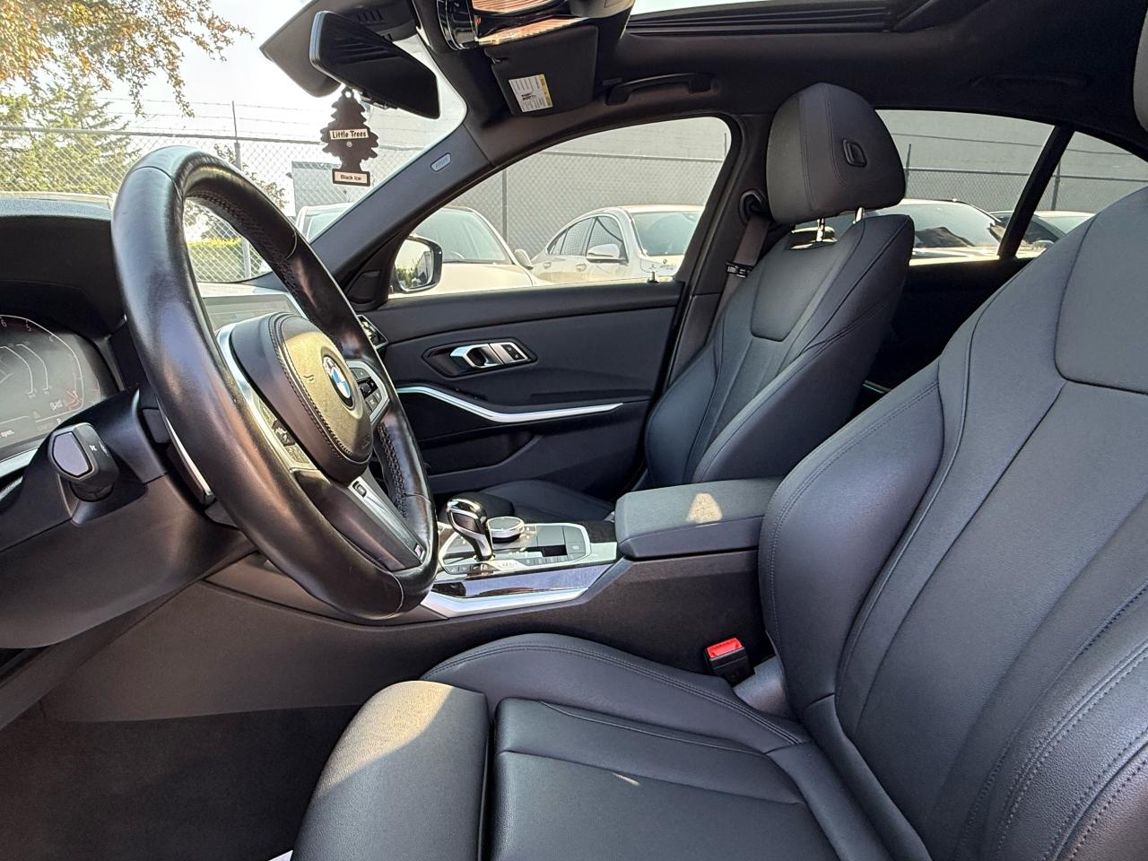2020 BMW 3 Series 330i xDrive M-Sport|Navi|Backup|Sunroof|HUD - Photo #5