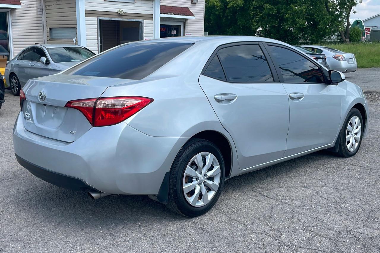 2018 Toyota Corolla LE - Photo #6