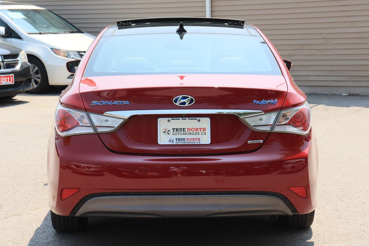 2014 Hyundai Sonata Hybrid Limited | Leather | Pano Roof | Nav Cam | 1 owner Photo45