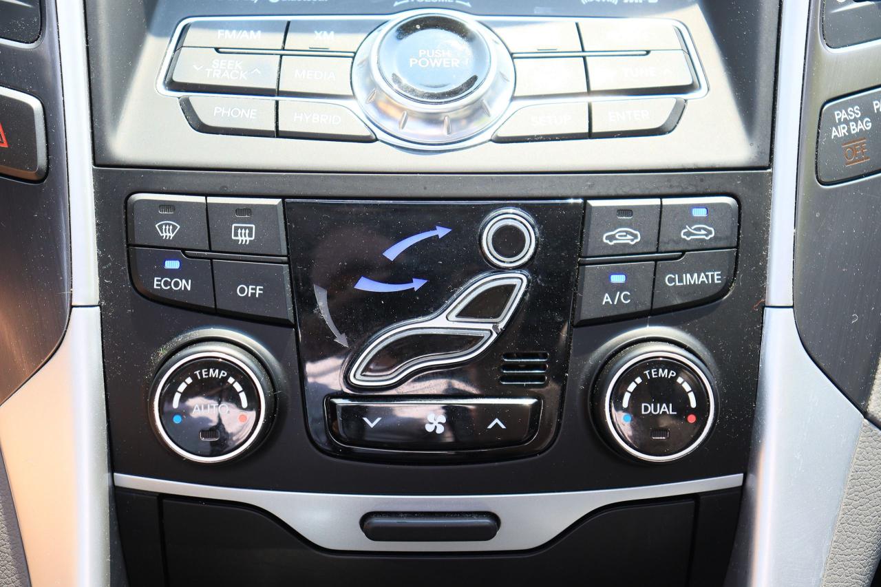 2014 Hyundai Sonata Hybrid Limited | Leather | Pano Roof | Nav Cam | 1 owner Photo23