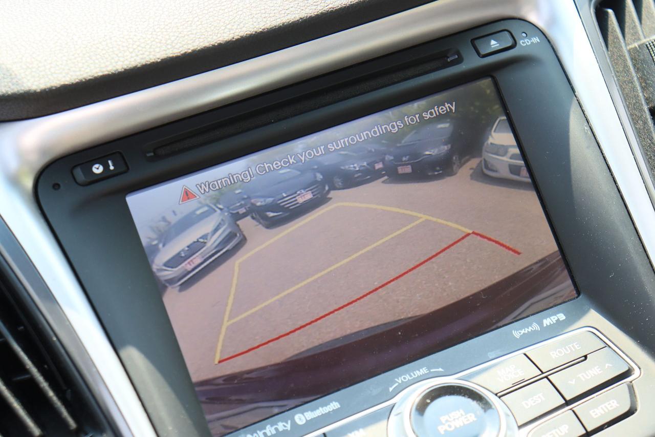 2014 Hyundai Sonata Hybrid Limited | Leather | Pano Roof | Nav Cam | 1 owner Photo25