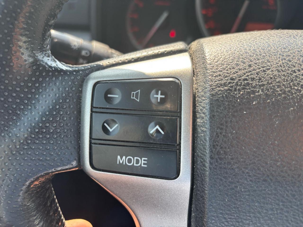 2010 Toyota 4Runner SR5, 4Wheel Drive, Leather, Sunroof,Back-Up-Camera