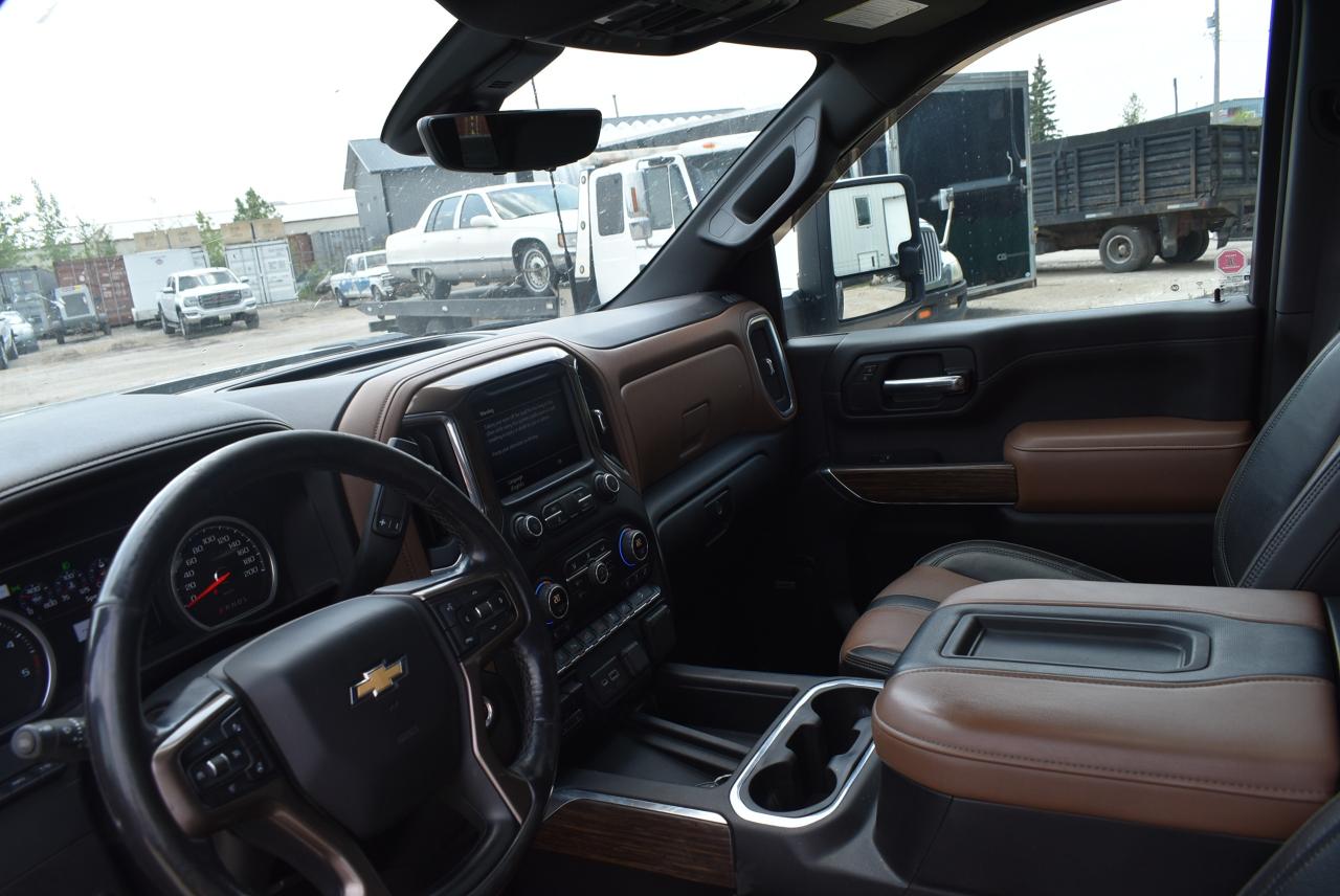 2020 Chevrolet Silverado 3500 HIGH COUNTRY 6.6L Duramax - Photo #32