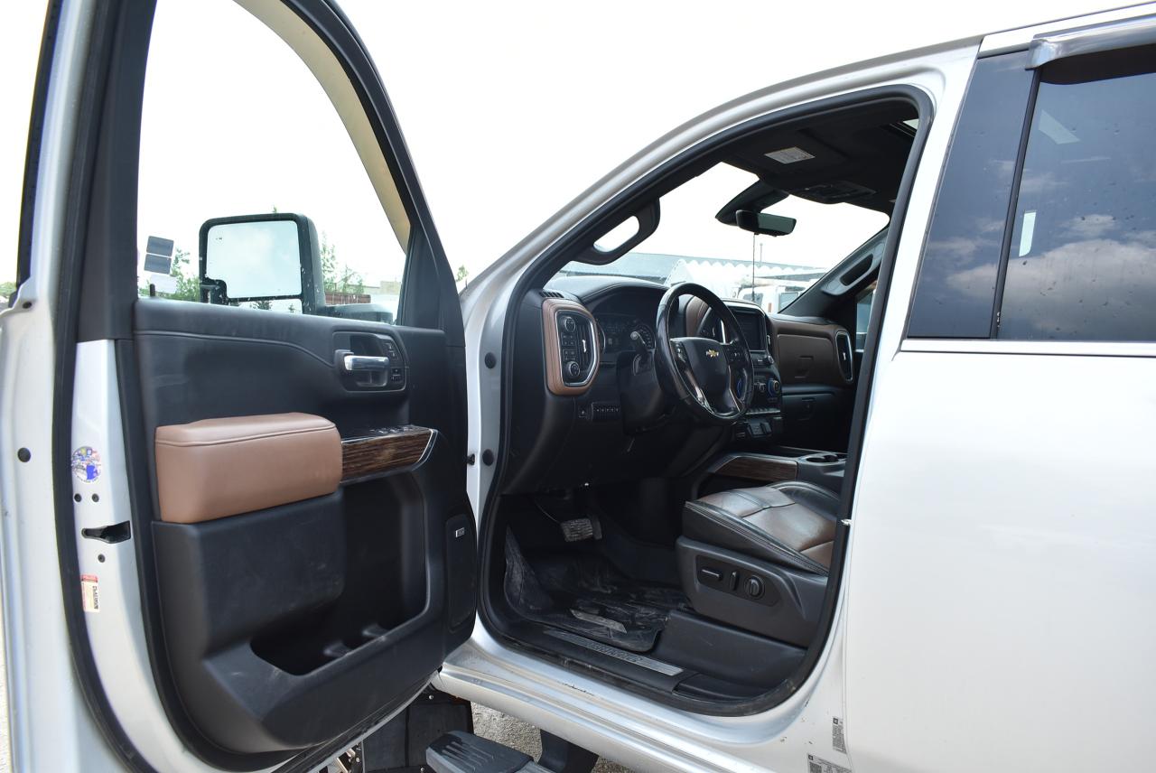 2020 Chevrolet Silverado 3500 HIGH COUNTRY 6.6L Duramax - Photo #28