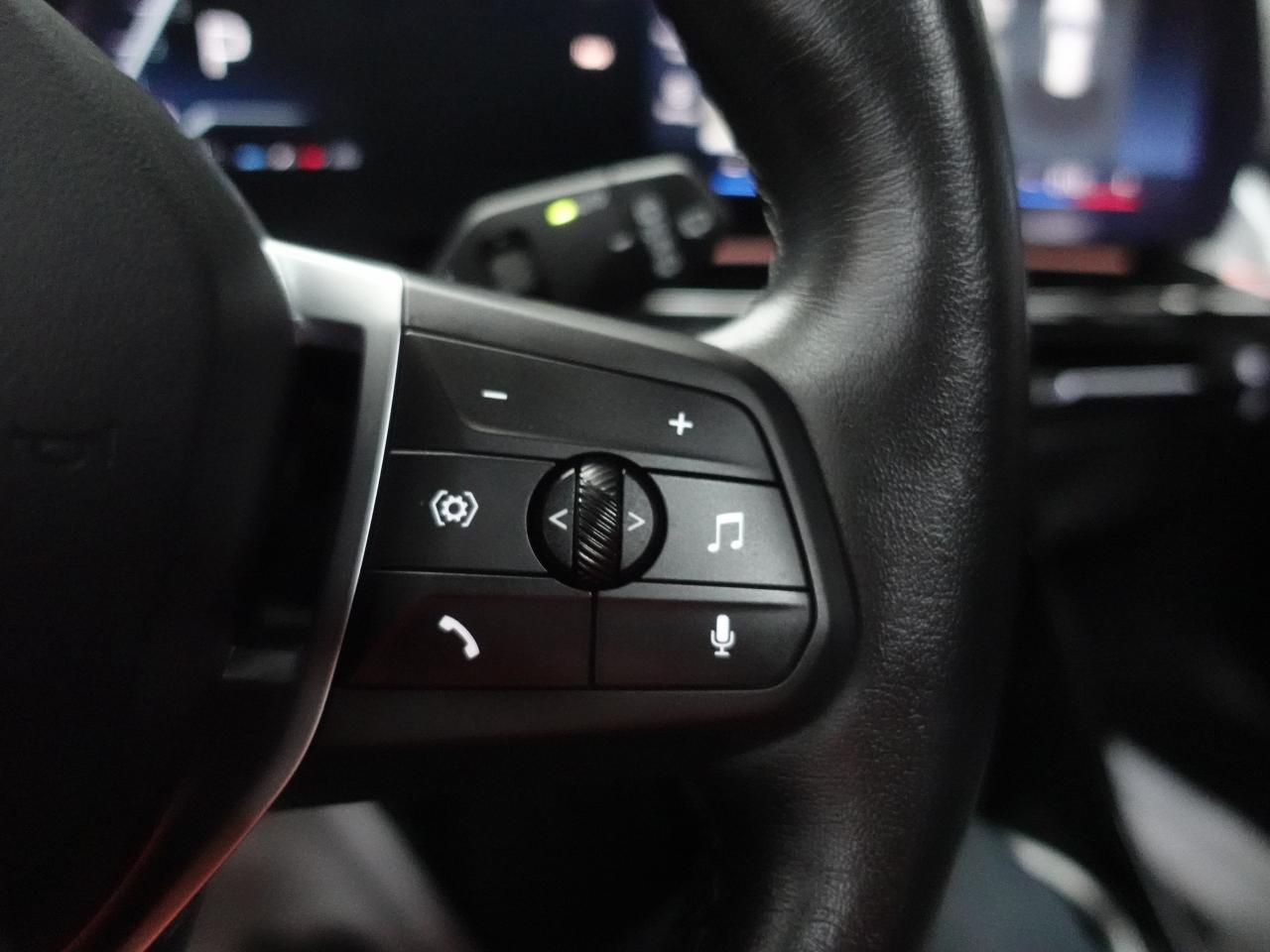 2023 BMW X1 xDrive28i | Nav | Leather | Pano roof | CarPlay