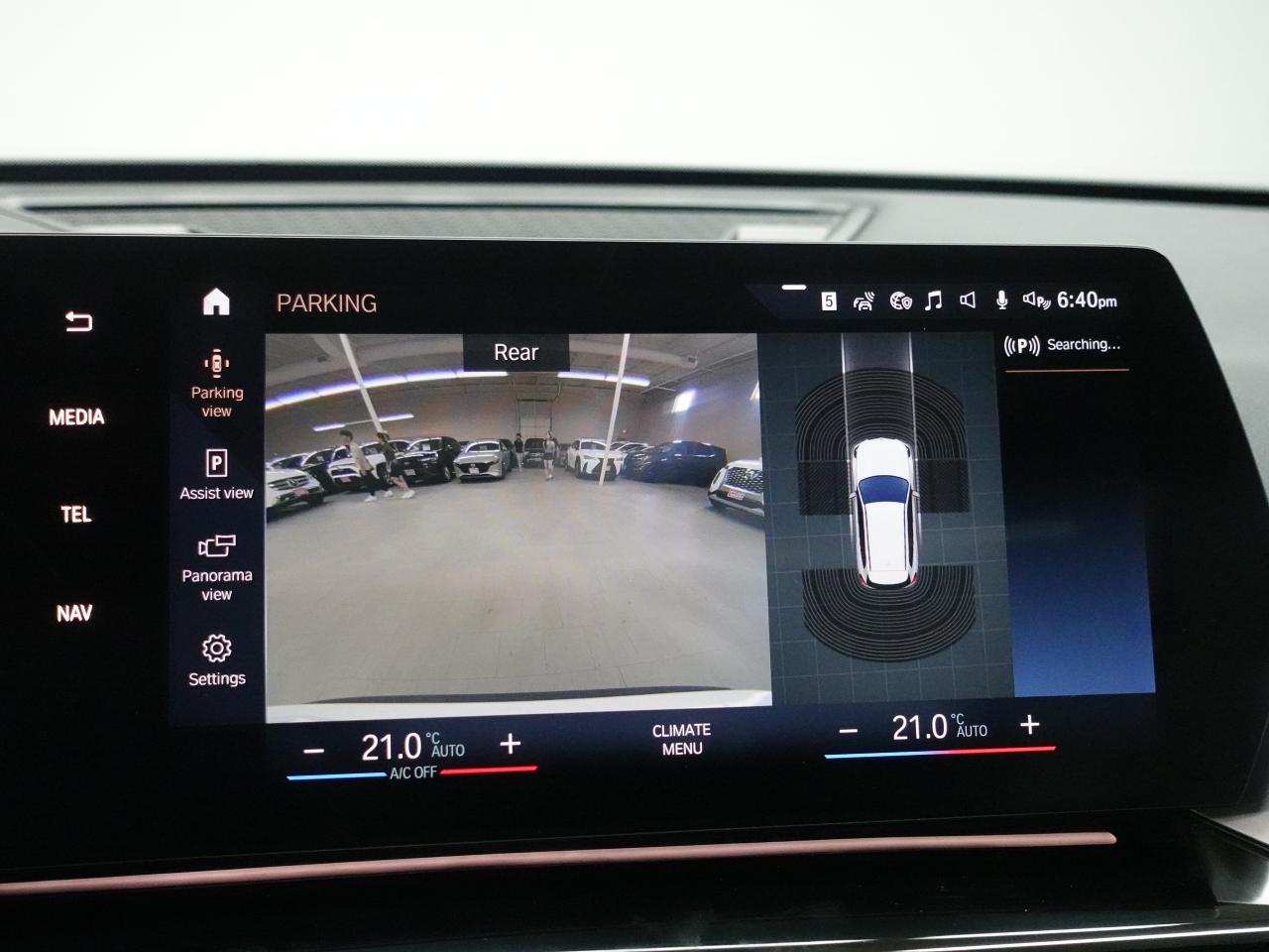 2023 BMW X1 xDrive28i | Nav | Leather | Pano roof | CarPlay