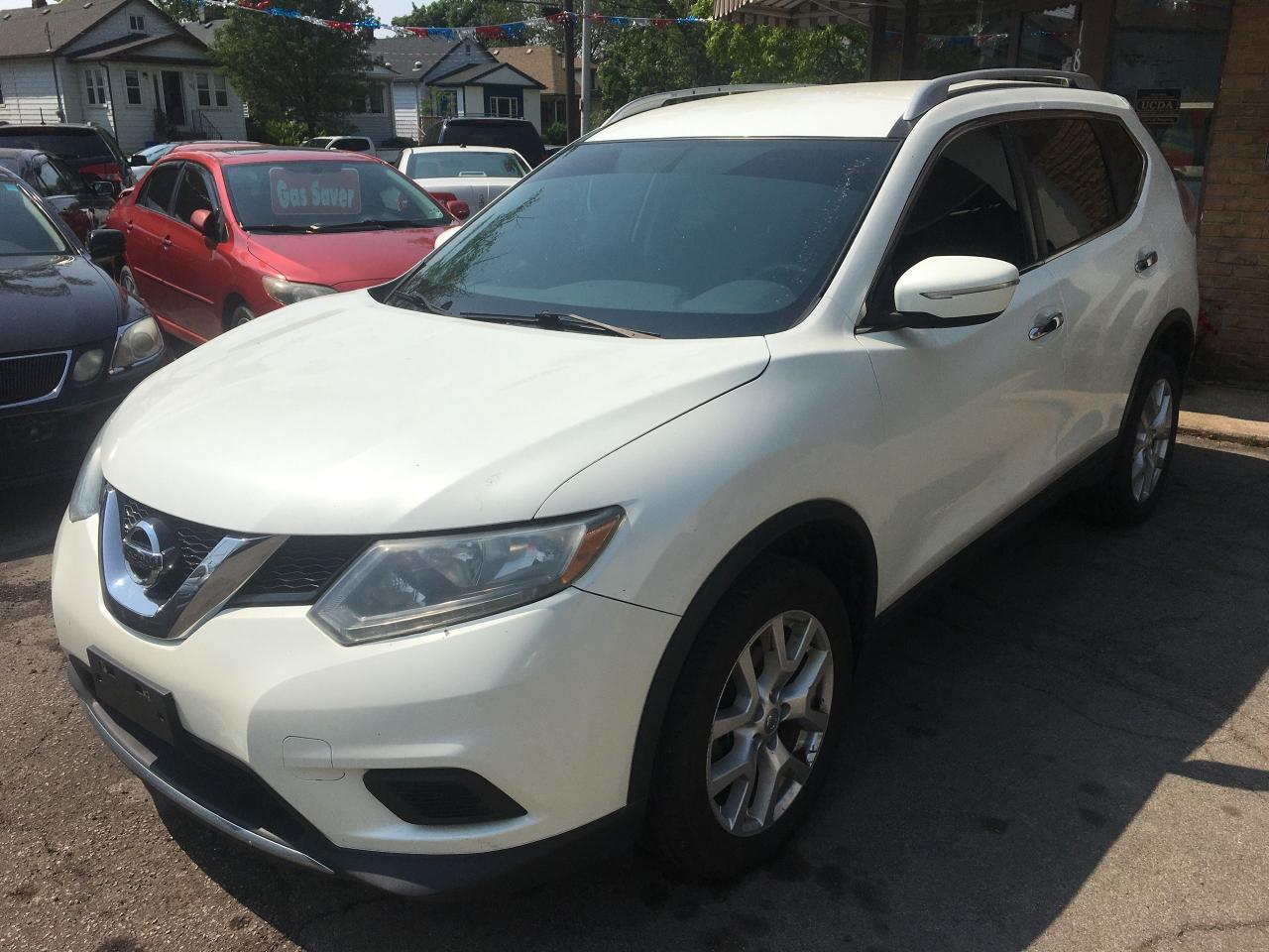 Used 2015 Nissan Rogue S Rev Cam Stylish and Sporty Yet Economical AWD for sale in St. Catharines, ON