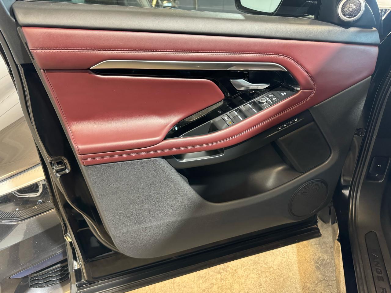 2020 Land Rover Range Rover Evoque SE|NAV|BSM|PANO|LKA|RED INT.|ADPT CRUISE|CARPLAY| - Photo #6