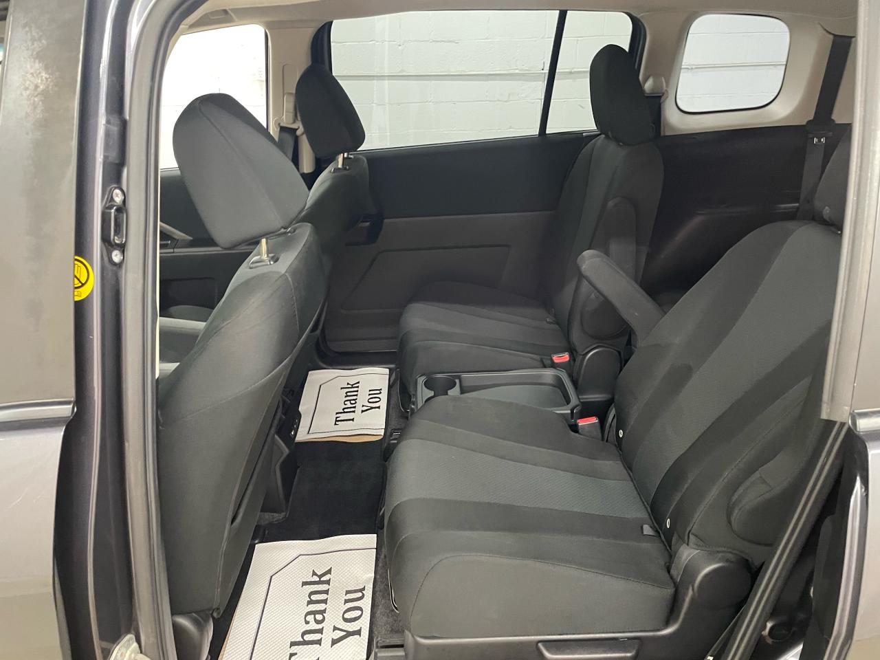 2017 Mazda MAZDA5 GS Photo30