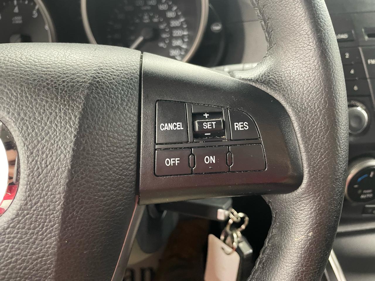 2017 Mazda MAZDA5 GS Photo36
