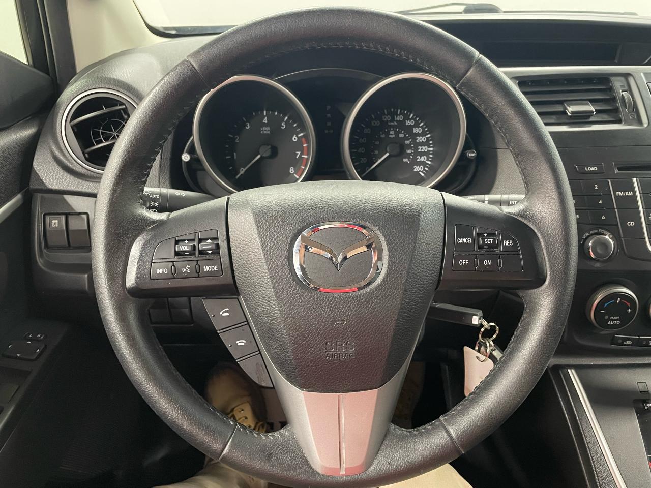 2017 Mazda MAZDA5 GS Photo34