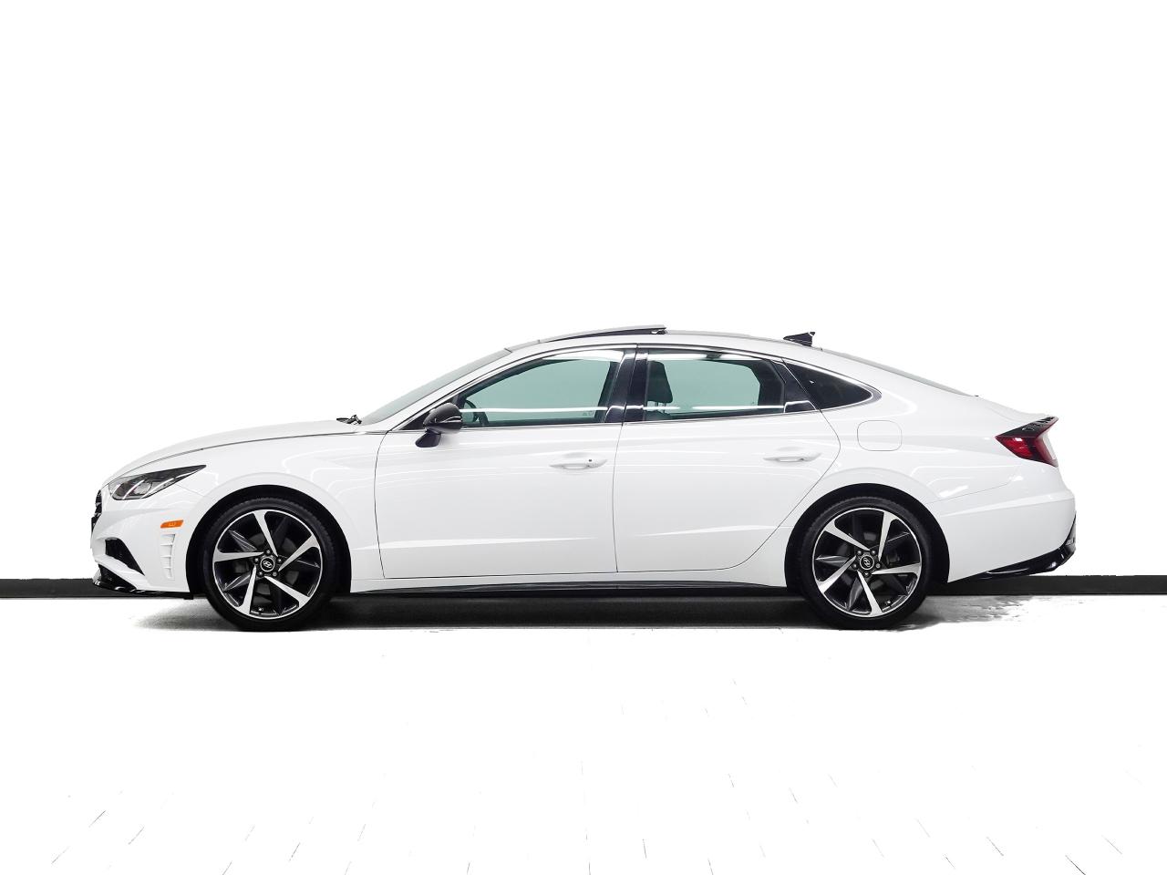 2023 Hyundai Sonata SPORT | 1.6T | Nav | Leather | Pano roof | CarPlay