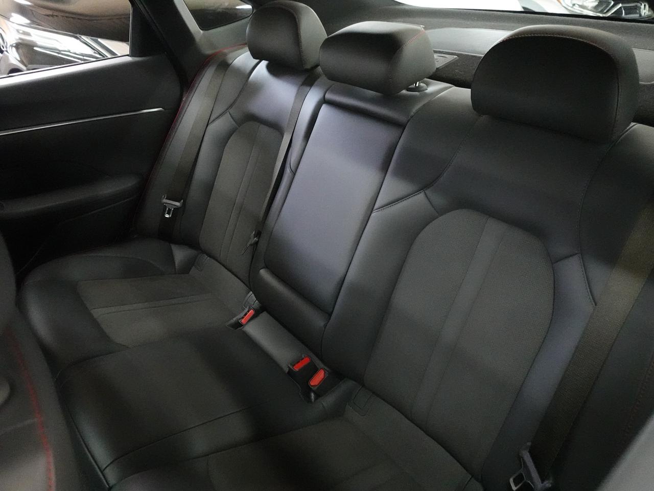 2023 Hyundai Sonata SPORT | 1.6T | Nav | Leather | Pano roof | CarPlay Photo
