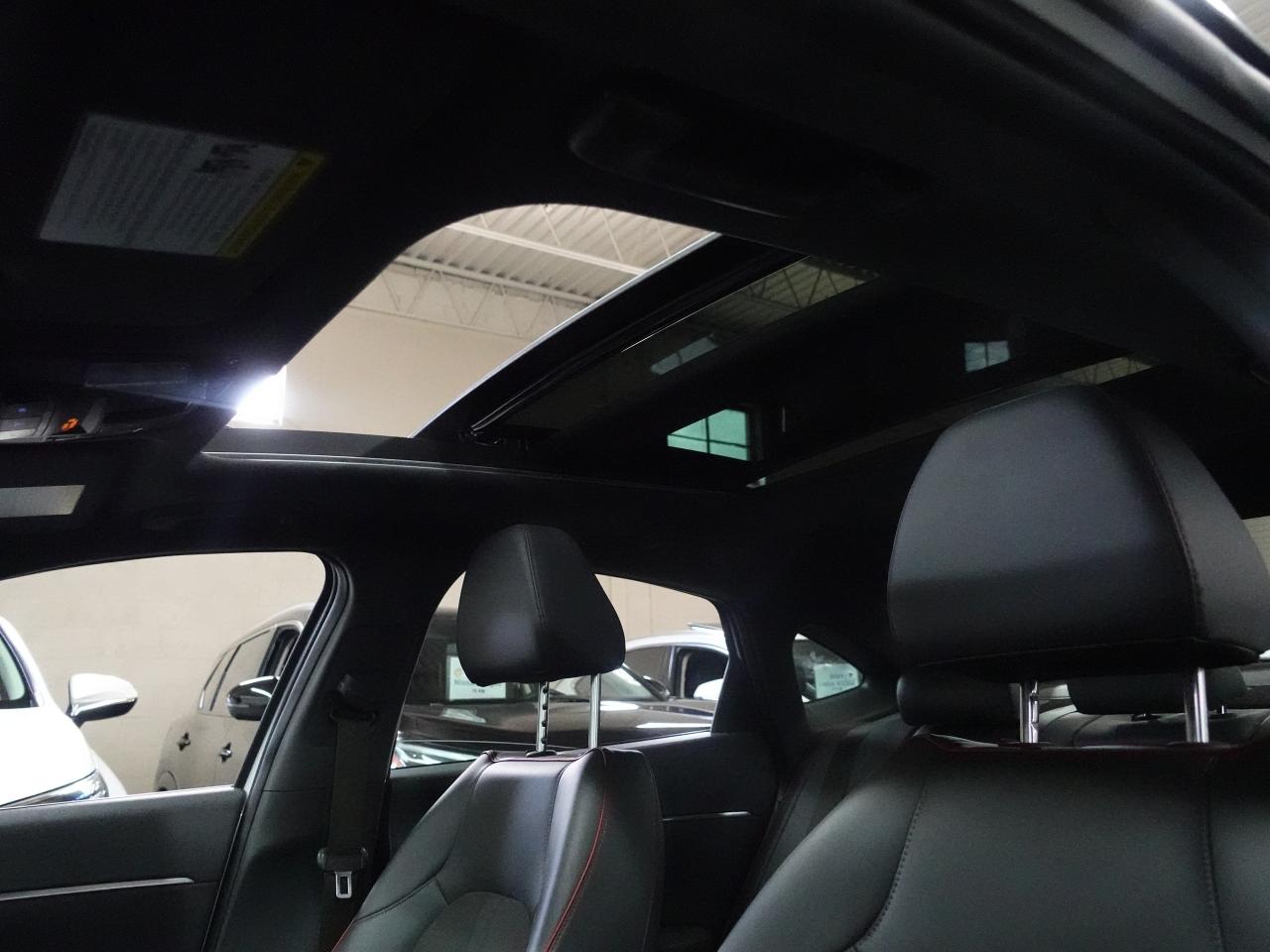 2023 Hyundai Sonata SPORT | 1.6T | Nav | Leather | Pano roof | CarPlay