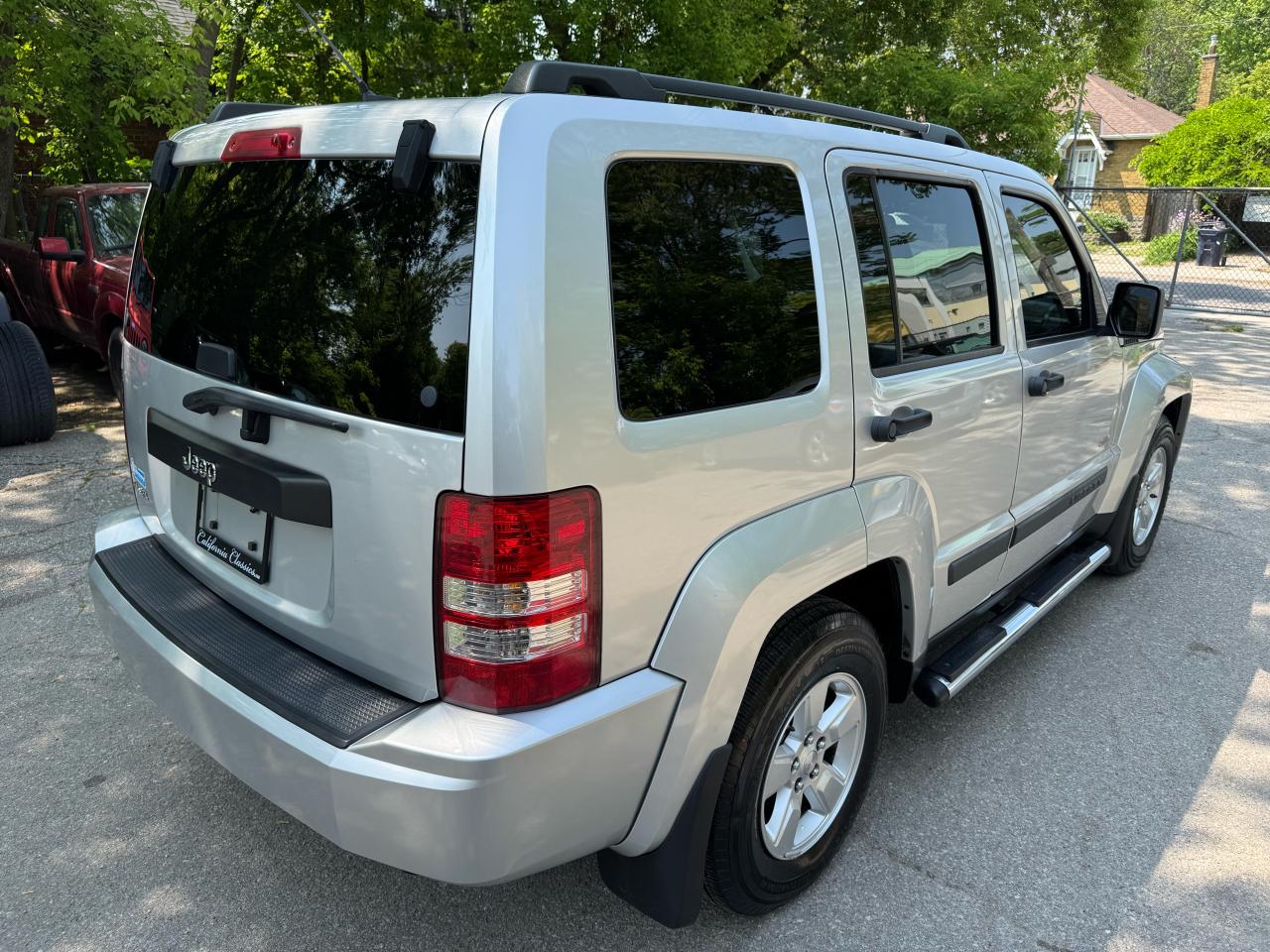 2010 Jeep Liberty Sport - Photo #5