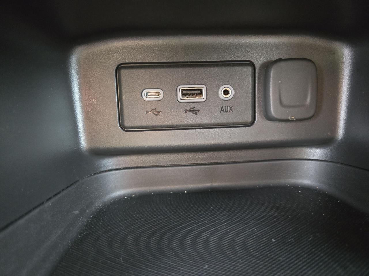 2024 Chevrolet Equinox LT - Photo #13
