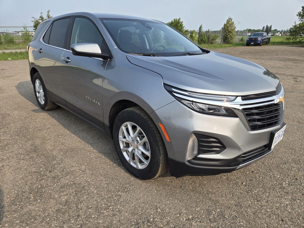 2024 Chevrolet Equinox LT - Photo #3