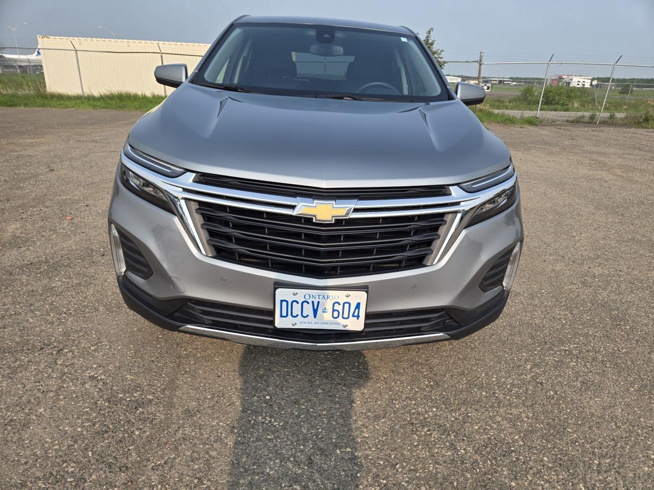 2024 Chevrolet Equinox LT - Photo #2