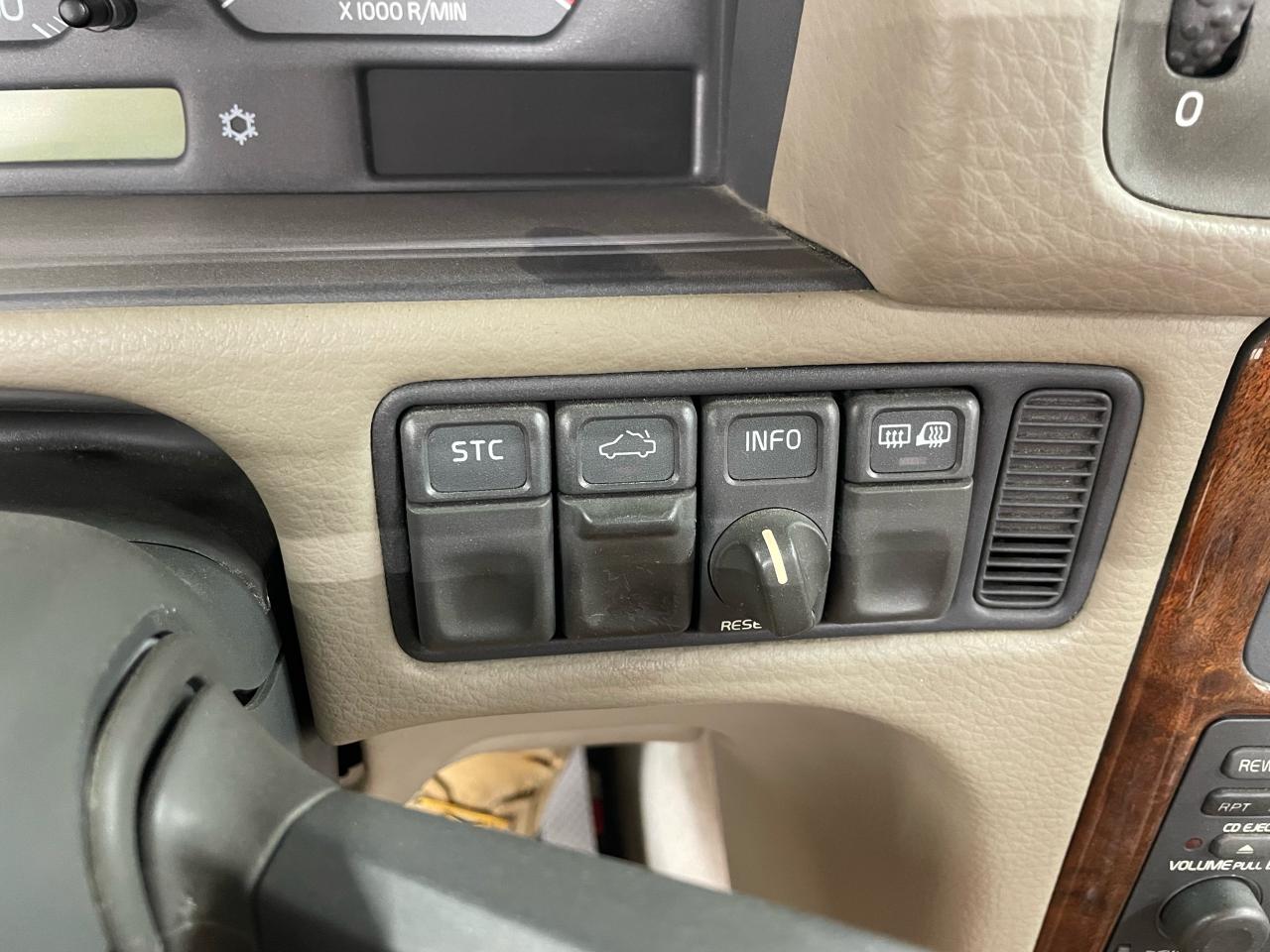 2000 Volvo C70 HT Photo32