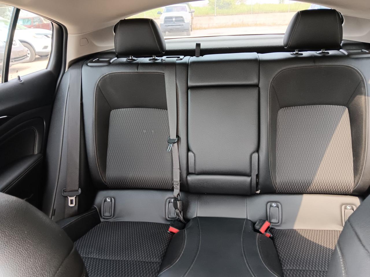 2019 Buick Regal Preferred II, Leathr, Htd Steering, Remote, BU Cam - Photo #16