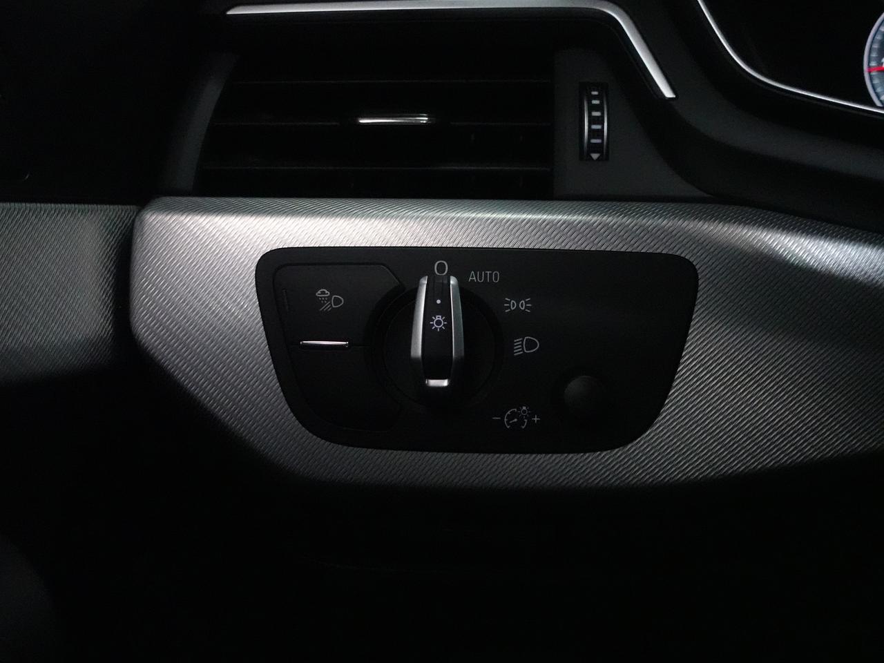 2021 Audi A4 PROGRESIV | AWD | S-Line | Nav | Leather | Sunroof Photo