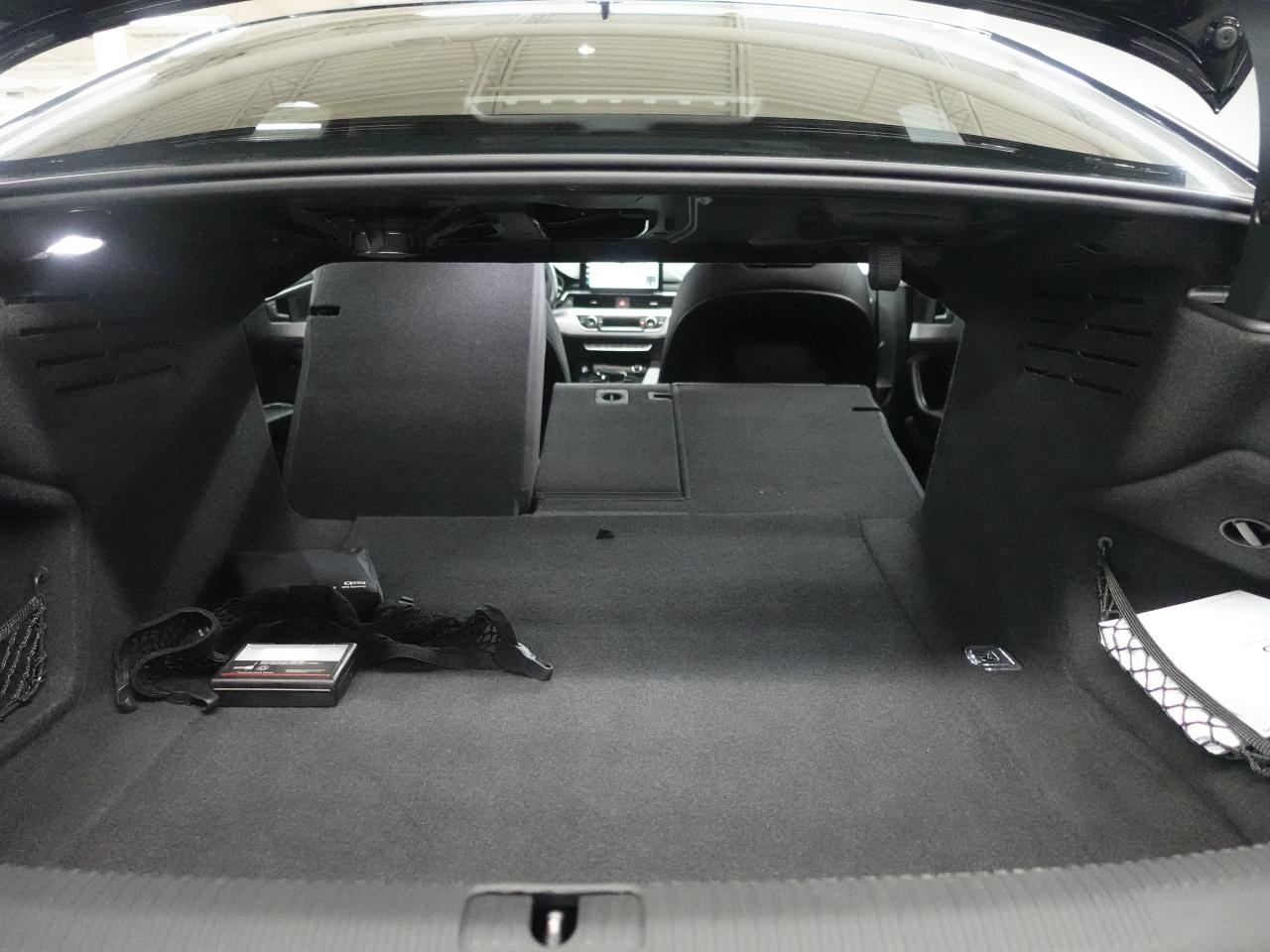 2021 Audi A4 PROGRESIV | AWD | S-Line | Nav | Leather | Sunroof