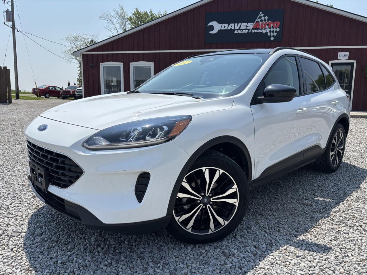 Used 2022 Ford Escape Hybrid SE AWD for sale in Dunnville, ON