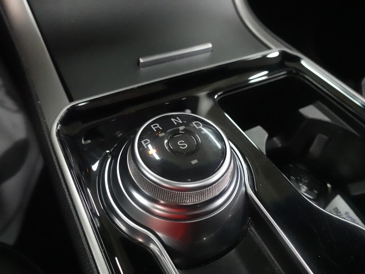 2020 Ford Edge ST LINE | AWD | Nav | Leather | ACC | CarPlay Photo