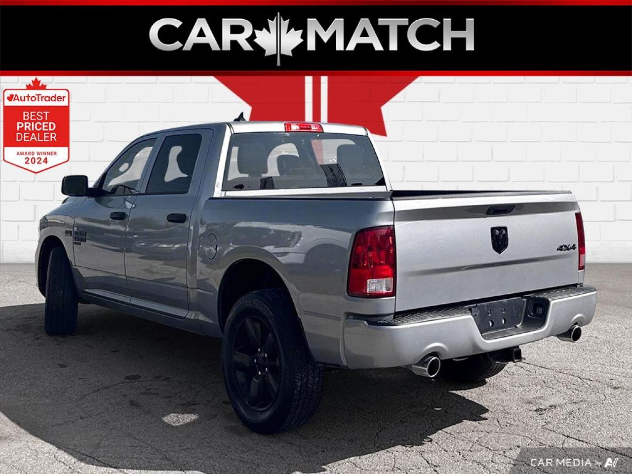 2019 RAM 1500 Classic EXPRESS / 4X4 / CREW CAB / 5.7L HEMI Photo2