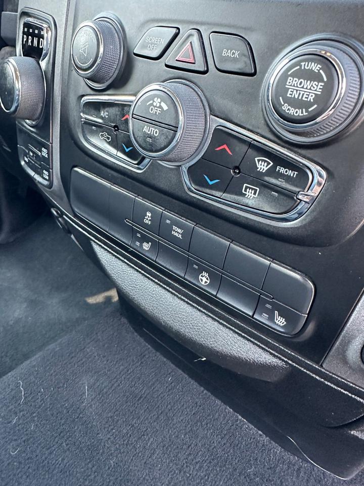 2019 RAM 1500 Classic Express 4x4 Quad Cab 6'4" Box Photo