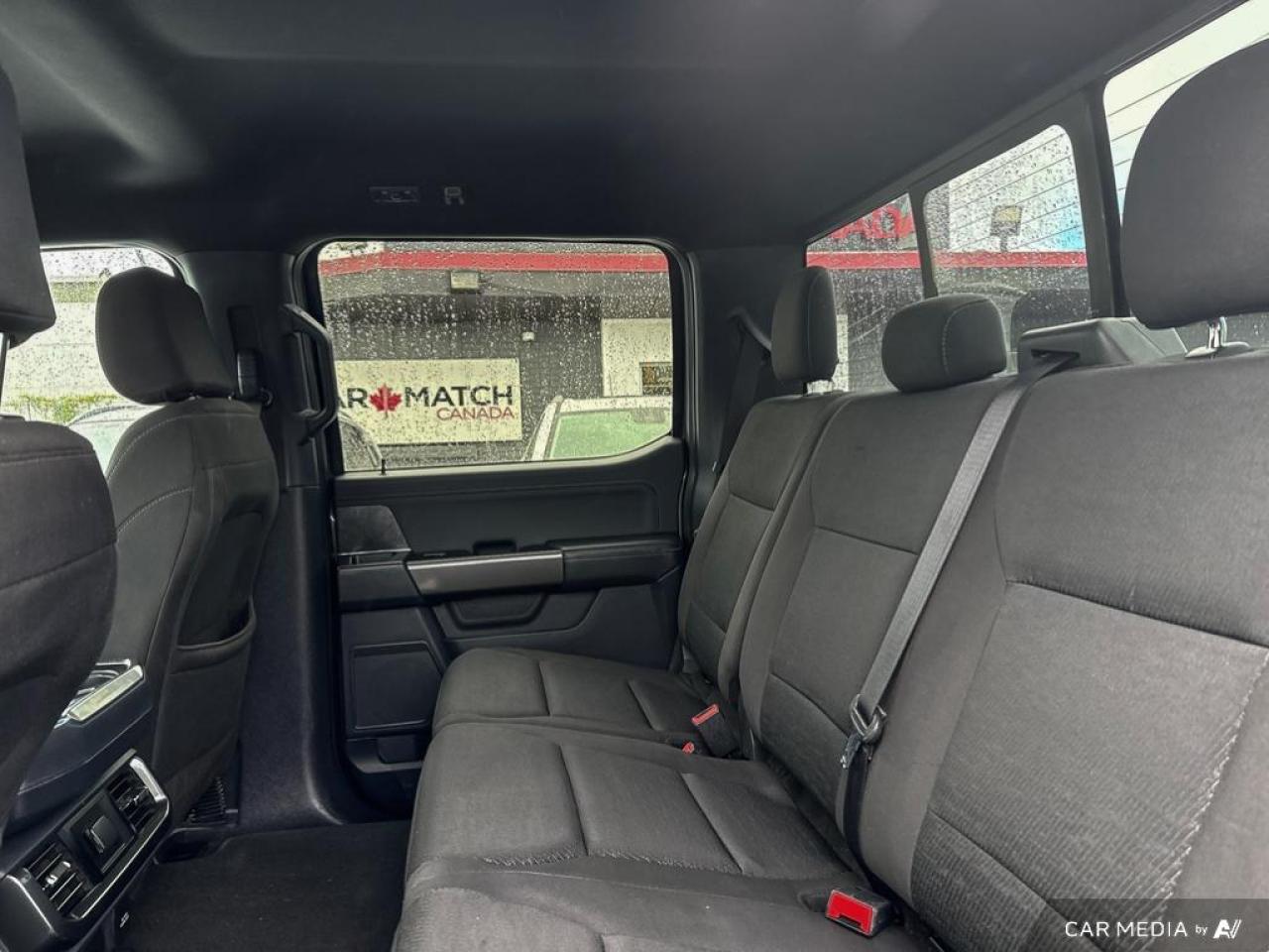 2022 Ford F-150 SPORT / SUPERCREW / 4X4 / 3.5L ECO / HTD SEATS - Photo #10