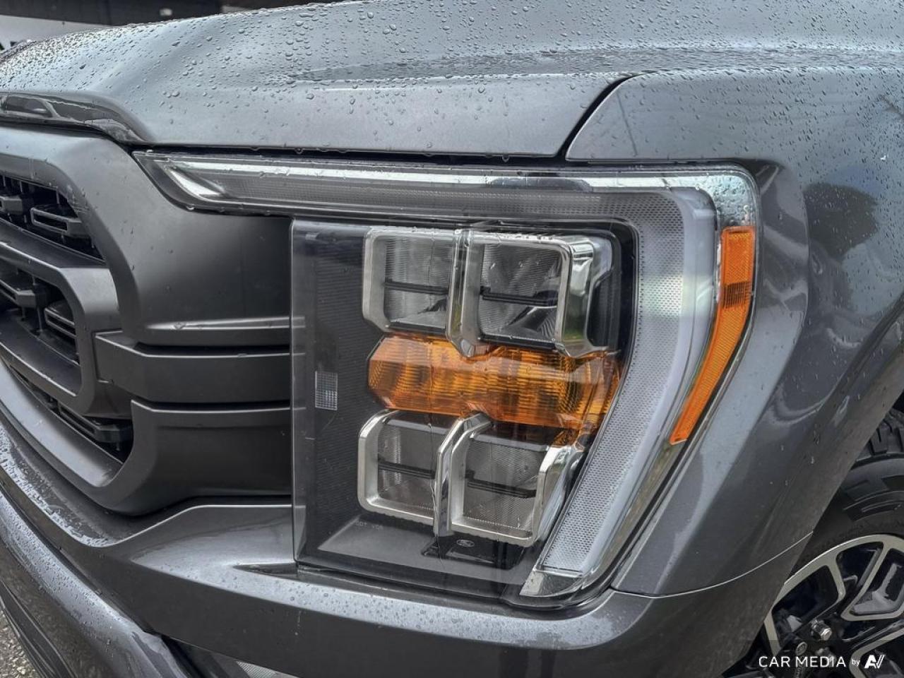 2022 Ford F-150 SPORT / SUPERCREW / 4X4 / 3.5L ECO / HTD SEATS - Photo #6
