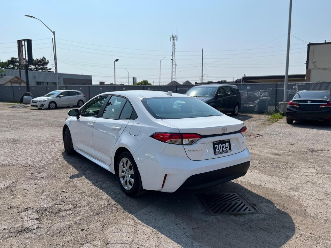 2025 Toyota Corolla AUTO LIKE NEW SAFETY WARRANTY BLIND SPOT BACKUPCAM Photo2