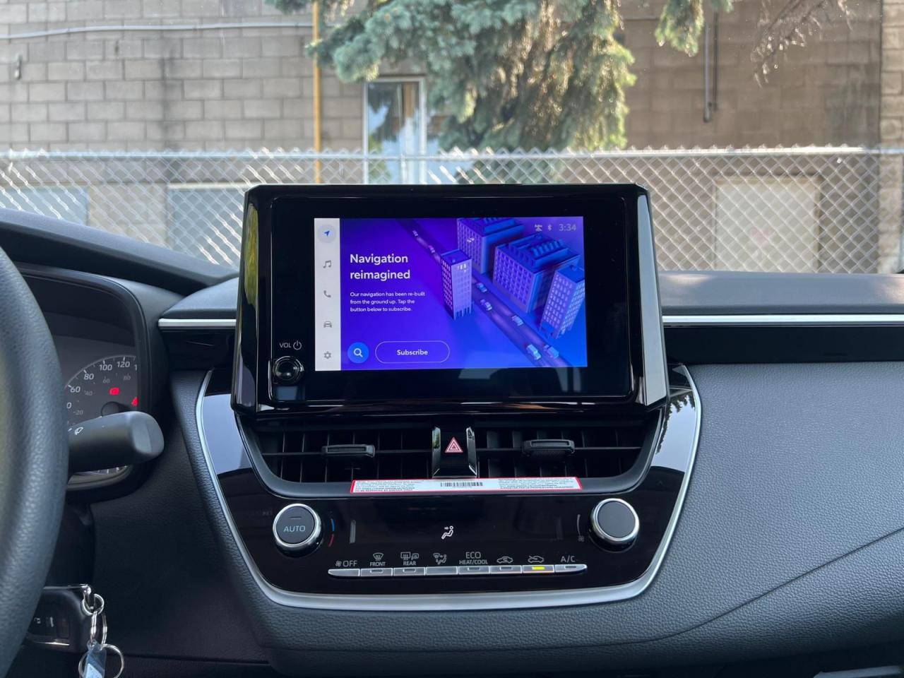 2025 Toyota Corolla AUTO LIKE NEW SAFETY WARRANTY BLIND SPOT BACKUPCAM - Photo #18