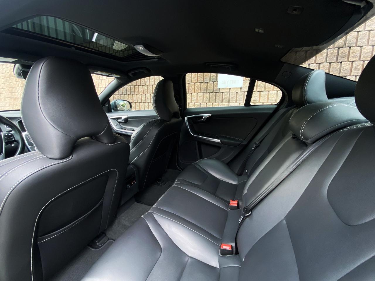 2016 Volvo S60 T6 DRIVE-E AWD-SPORT PKG-DRIVER ASSIT-1 OWNER - Photo #23