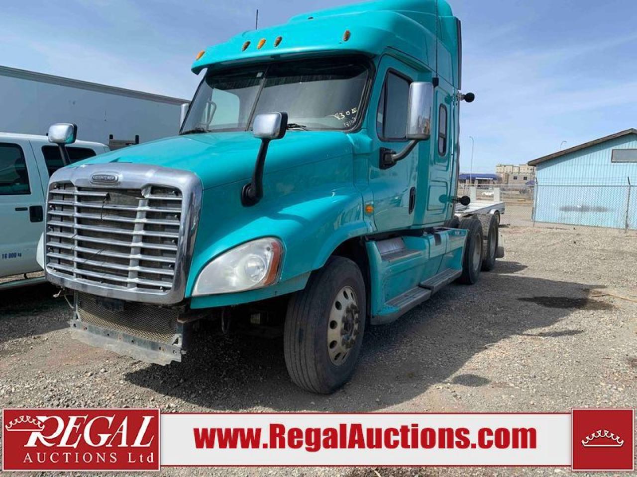 Used 2013 Freightliner CASCADIA T/A for sale in Calgary, AB
