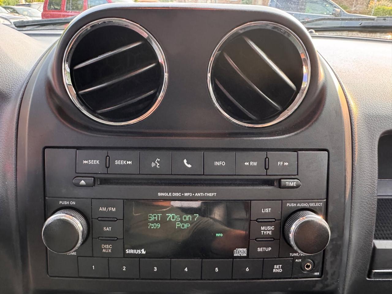 2016 Jeep Patriot 4WD 4dr High Altitude - Photo #18