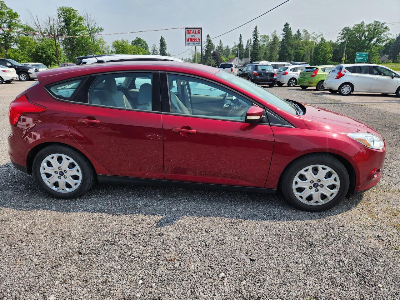 2013 Ford Focus SE - Photo #4