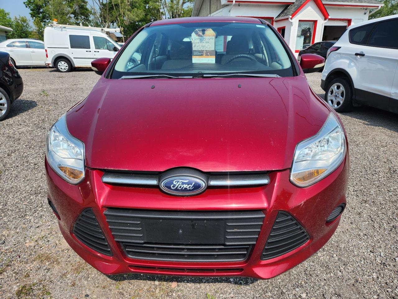 2013 Ford Focus SE - Photo #2