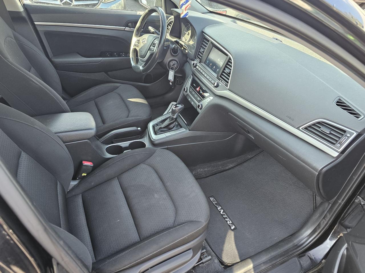 2017 Hyundai Elantra 4DR SDN AUTO GL - Photo #7