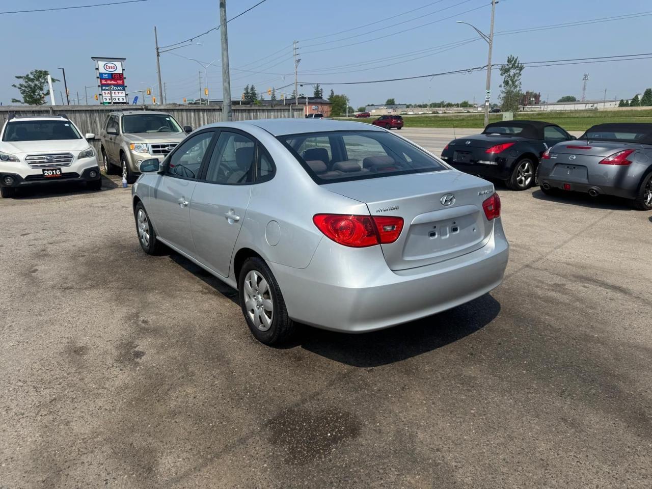2009 Hyundai Elantra AUTO, 4 CYL, VERY CLEAN, ONLY 68,000KMS, CERTIFIED Photo2