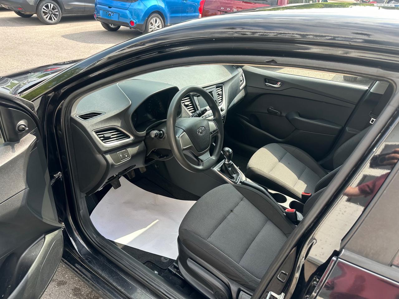 2019 Hyundai Accent Preferred Photo