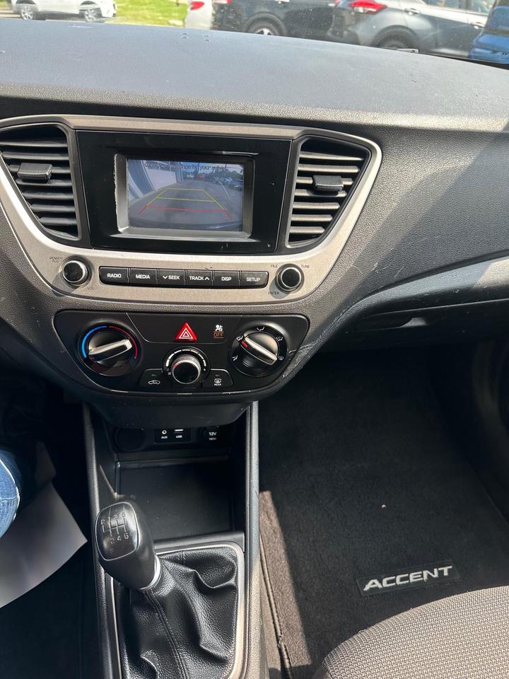 2019 Hyundai Accent Preferred Photo