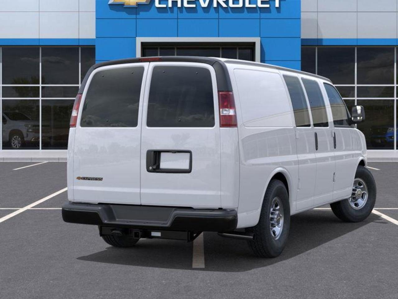2025 Chevrolet Express 2500 Work Van Photo
