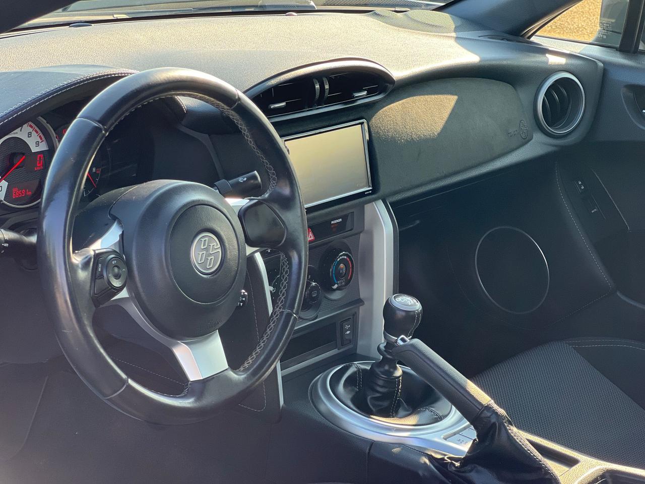 2017 Toyota 86  - Photo #10