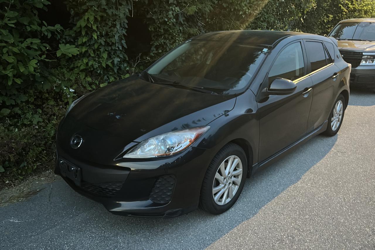 2012 Mazda MAZDA3 GS-SKY - Photo #1